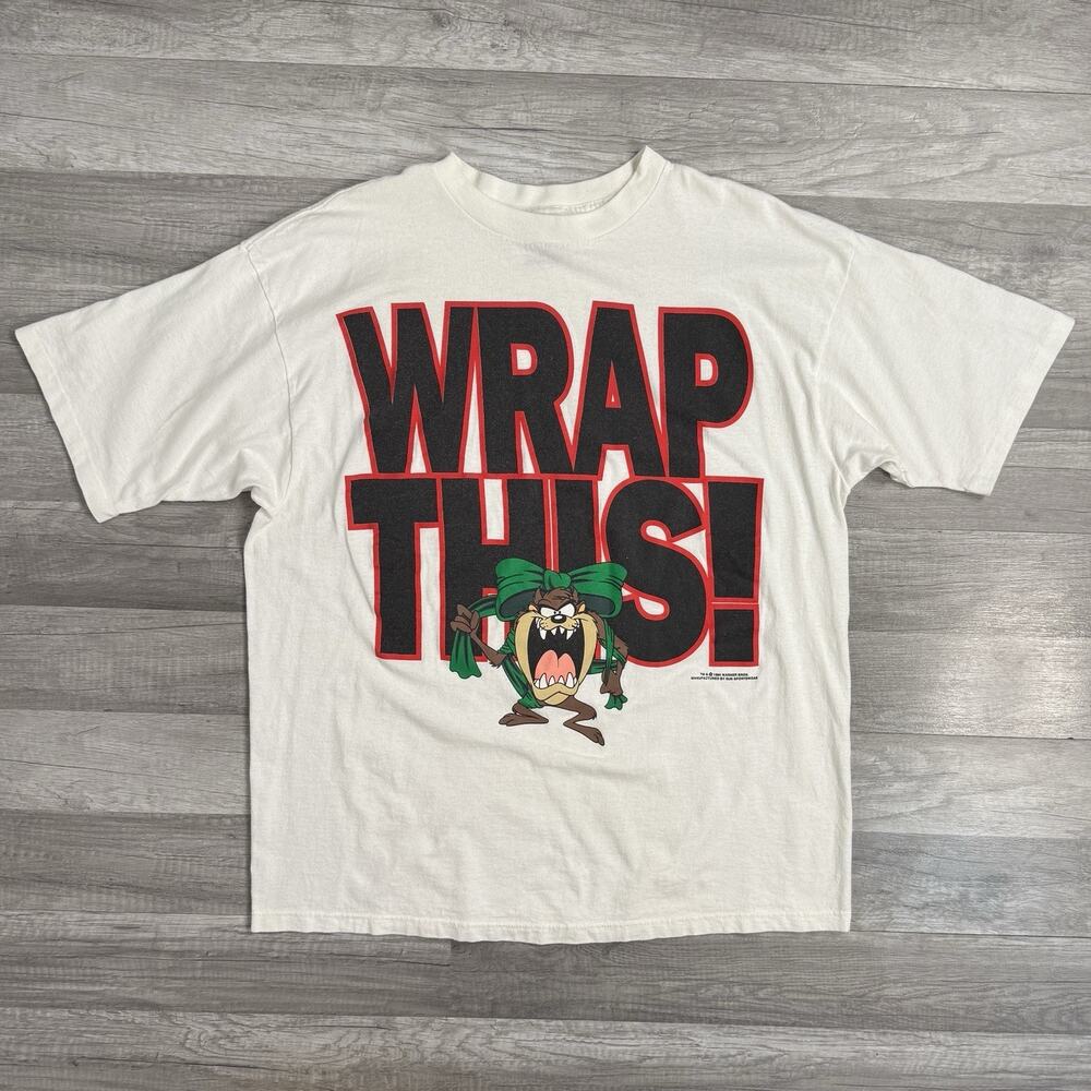 Vintage 90s Looney Tunes Taz Wrap This Christmas T-Shirt Sun USA Made Size XL